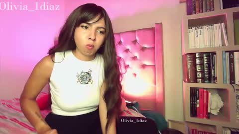 Olivia Diaz  OnlyFans olivia diaz online show from February 24, 1:14 am