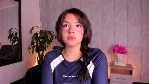 Snapshot of sweet_pay_ chatting on May 27, 1:19 pm Sweet online show from May 27, 1:19 pm