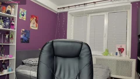 Snapshot of sweet_peach__ chatting on May 16, 7:56 pm kira online show from May 16, 7:56 pm