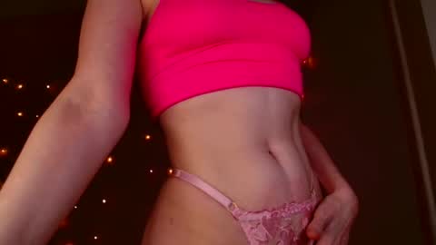Snapshot of sweet_rosely chatting on May 6, 12:19 am Sweet Rosely online show from May 6, 12:19 am