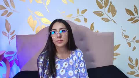 Sammy Lauren online show from February 25, 3:52 am