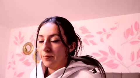 Snapshot of sweet_sammy_7 chatting on July 14, 10:21 am Sammy Lauren online show from July 14, 10:21 am