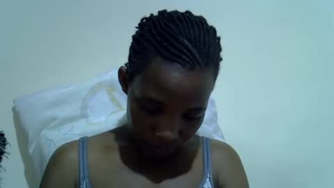 Snapshot of sweet_shari chatting on October 27, 4:11 pm Princess shari online show from October 27, 4:11 pm