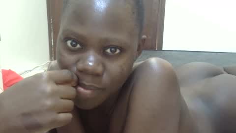 Snapshot of sweet_sharon01 chatting on October 23, 11:31 am Sharon online show from October 23, 11:31 am