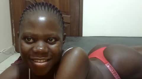 Snapshot of sweet_sharon01 chatting on November 25, 7:58 pm Sharon online show from November 25, 7:58 pm