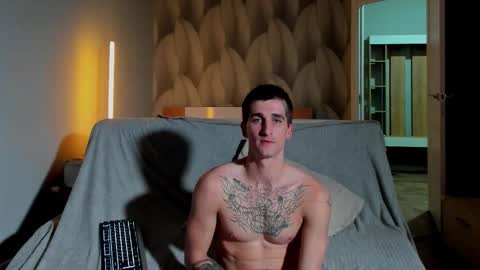 sweet_smith8 online show from November 9, 5:00 pm