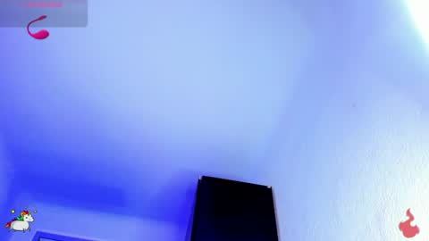 Snapshot of sweet_stacie chatting on June 9, 2:17 pm sweet_stacie online show from June 9, 2:17 pm