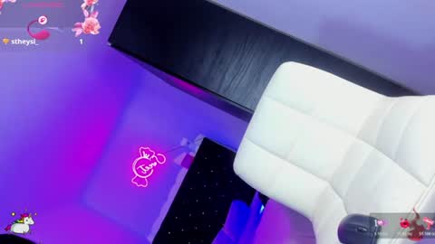 sweet_stacie online show from June 27, 2:23 pm