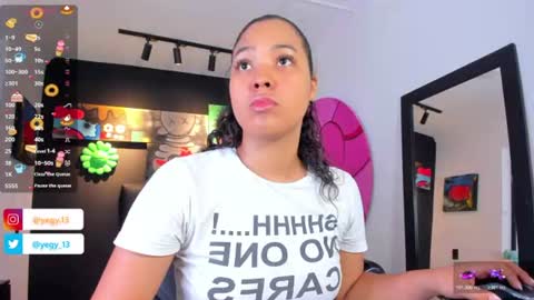 Snapshot of sweet_starxx chatting on July 5, 9:33 pm Yeileen online show from July 5, 9:33 pm