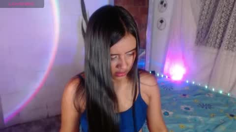 Snapshot of sweet_susy999 chatting on May 25, 12:05 am susy 222 online show from May 25, 12:05 am
