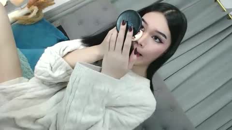 sweet_tatiana28 online show from March 27, 11:21 am