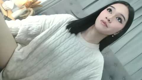 sweet_tatiana28 online show from April 26, 5:10 pm