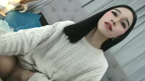 sweet_tatiana28 online show from June 17, 1:01 pm