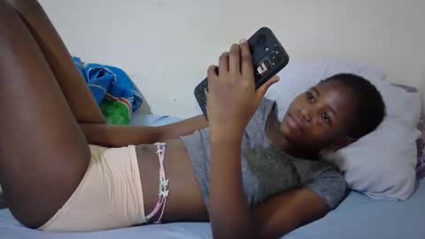 Tatty online show from November 24, 11:04 pm