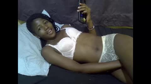 Snapshot of sweet_tattiana chatting on May 21, 9:49 am Tatty online show from May 21, 9:49 am