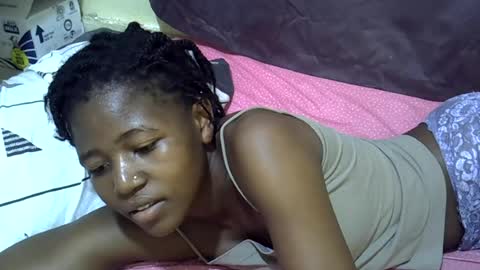 Snapshot of sweet_tattiana chatting on July 24, 8:12 am Tatty online show from July 24, 8:12 am