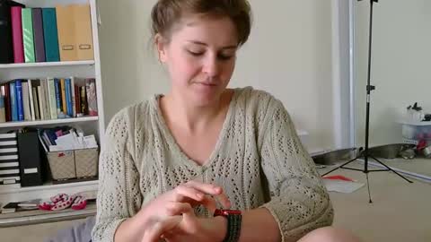 Heidi Brenner - Please check bio for schedule  FAQ online show from December 30, 5:44 pm