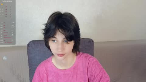 Snapshot of sweet_vanillopa chatting on June 8, 3:07 am Carolina Lu online show from June 8, 3:07 am