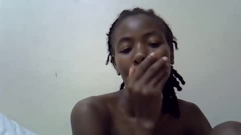 Snapshot of sweet_vee1 chatting on May 3, 8:48 pm Princess vee online show from May 3, 8:48 pm