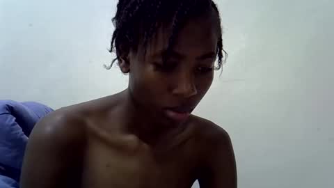 Snapshot of sweet_vee1 chatting on May 11, 1:06 pm Princess vee online show from May 11, 1:06 pm