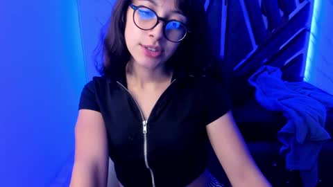 sweet_venus4 online show from January 5, 12:42 am