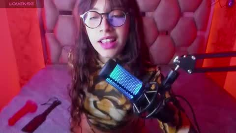 sweet_venus4 online show from February 26, 5:28 pm