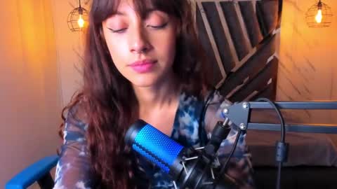 sweet_venus4 online show from March 11, 6:19 pm