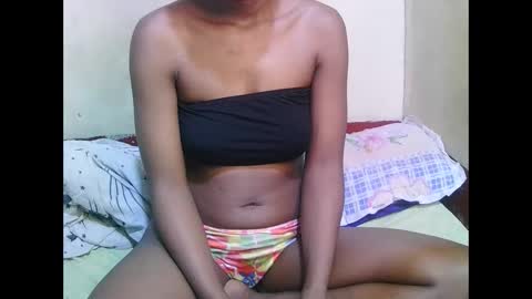 sweet_vishy online show from November 26, 8:04 am