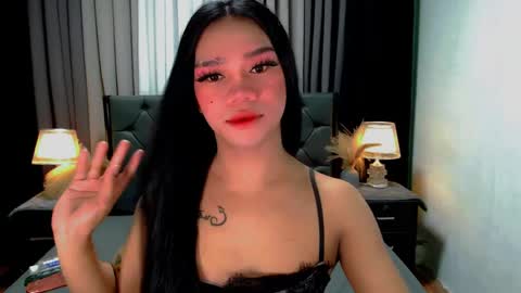 Snapshot of sweet_zoey12 chatting on May 25, 9:37 am bea takashi online show from May 25, 9:37 am