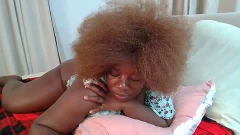 Snapshot of sweetafricangal chatting on July 27, 2:29 am NASHA online show from July 27, 2:29 am