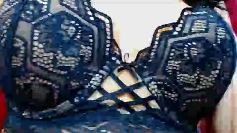 SweetKiss online show from February 1, 1:02 am