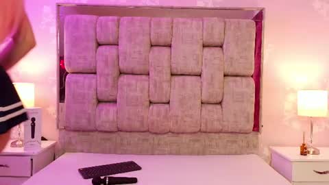 Snapshot of sweetalana1 chatting on July 8, 8:02 pm SweetAlana online show from July 8, 8:02 pm