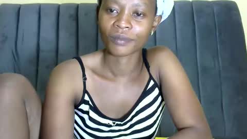 LIANAH online show from May 30, 6:32 am