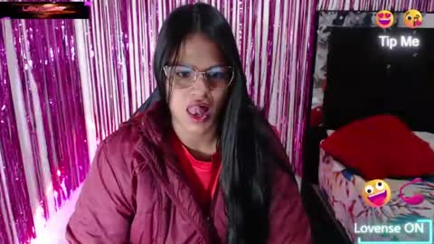 Snapshot of sweetalmaa chatting on July 7, 10:30 am Alma online show from July 7, 10:30 am