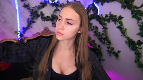 Snapshot of sweetangellic chatting on September 14, 12:37 pm SweetAngellic online show from September 14, 12:37 pm