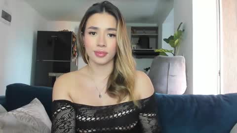 Camila online show from February 22, 1:02 pm