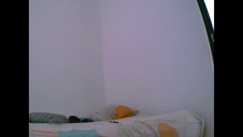 sweetapril_1991 online show from September 14, 7:02 pm