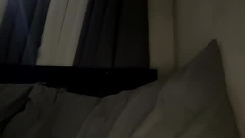 Snapshot of sweetasianzoey chatting on March 9, 2:26 am Zoey Cox online show from March 9, 2:26 am