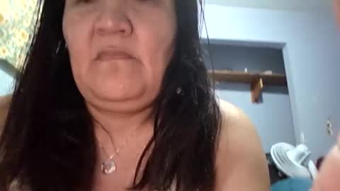 Snapshot of sweetbabe4u27 chatting on March 2, 11:06 am sweetbabe4u27 online show from March 2, 11:06 am