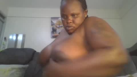 Snapshot of sweetbaby46 chatting on December 21, 12:45 pm sweetbaby46 online show from December 21, 12:45 pm