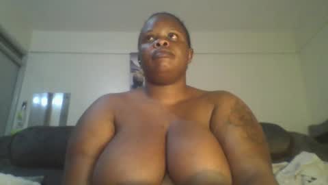 Snapshot of sweetbaby46 chatting on December 23, 3:48 am sweetbaby46 online show from December 23, 3:48 am