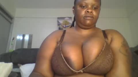 Snapshot of sweetbaby46 chatting on February 8, 4:49 am sweetbaby46 online show from February 8, 4:49 am