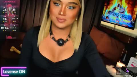 bella online show from December 22, 3:31 pm