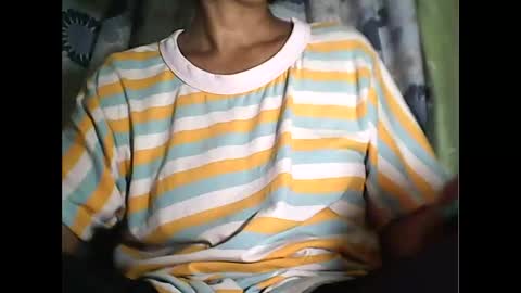 Snapshot of sweetbella24 chatting on October 26, 12:11 pm im anne online show from October 26, 12:11 pm