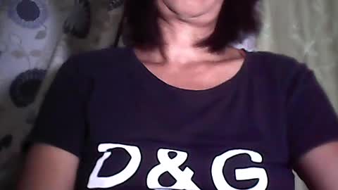 Snapshot of sweetbella24 chatting on July 13, 12:08 pm im anne online show from July 13, 12:08 pm