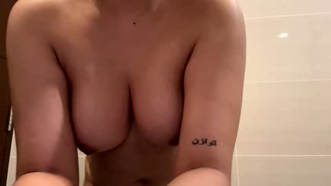 SweetBellaAsian online show from February 20, 12:49 pm