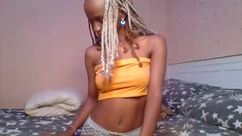 sweetberry30 online show from October 25, 2:13 pm