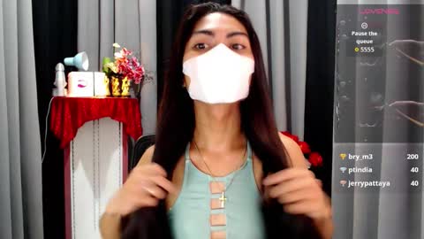 Snapshot of sweetbutpsychoxxx chatting on November 11, 9:48 pm Dos online show from November 11, 9:48 pm