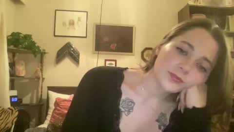 Snapshot of sweetcandyangel chatting on November 26, 2:34 am sweetcandy online show from November 26, 2:34 am