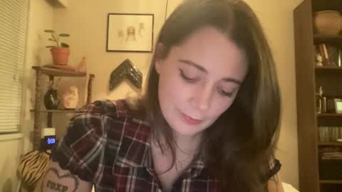 Snapshot of sweetcandyangel chatting on December 4, 1:59 am sweetcandy online show from December 4, 1:59 am